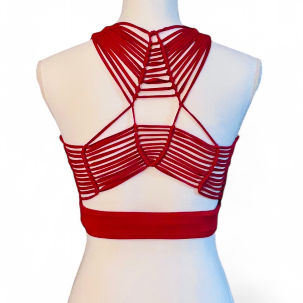 Carbon38 Vibrant Red Sports Bra - Picture 2 of 10